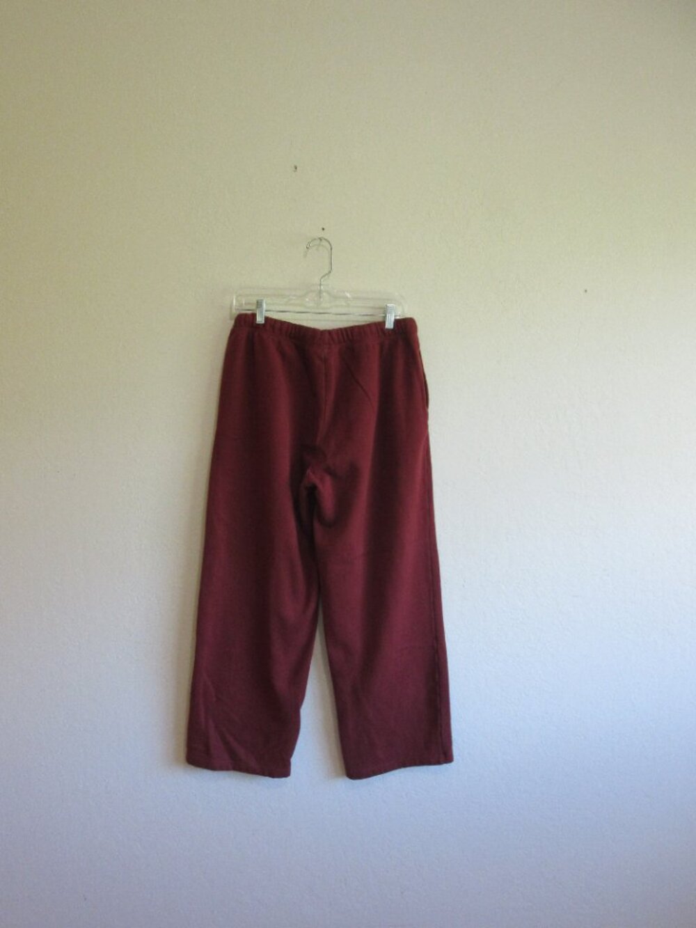 SKIMS Berry Color M Sweatpants - Picture 3 of 4